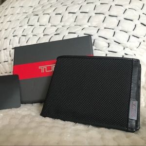Tumi Wallet